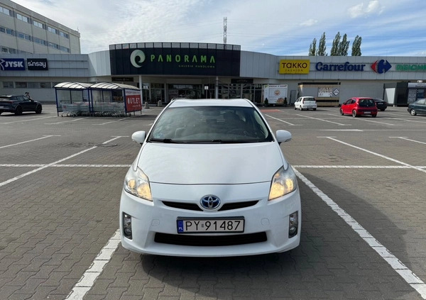 Toyota Prius cena 28500 przebieg: 269450, rok produkcji 2012 z Poznań małe 29